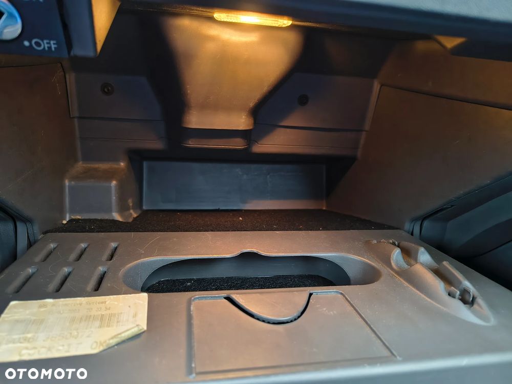 Seat Ibiza 1.4 16V Signo - 24