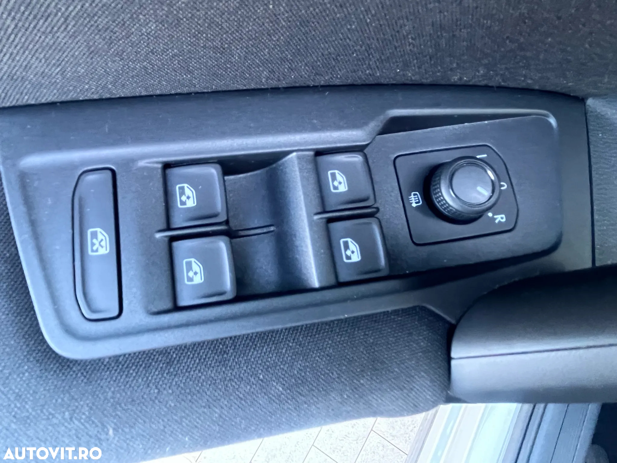 Volkswagen Tiguan 2.0 TDI DPF DSG Comfortline - 11