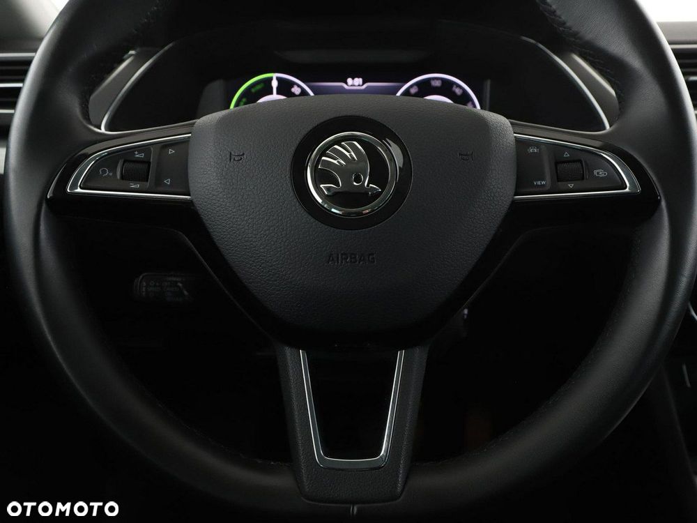 Skoda Superb 1.4 TSI Plug-In Hybrid Ambition DSG - 23