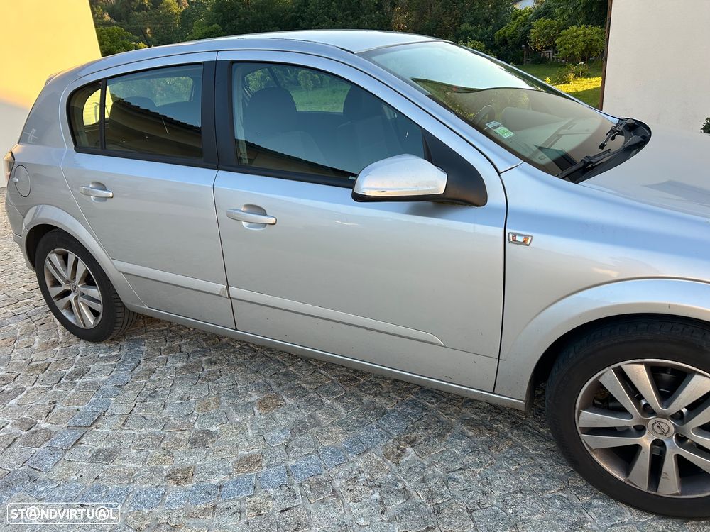 Opel Astra 1.3 CDTI Edition - 4