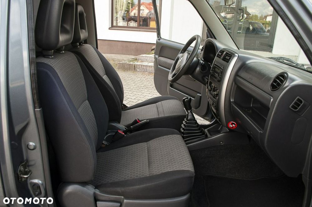Suzuki Jimny 1.3 JX / Club - 15