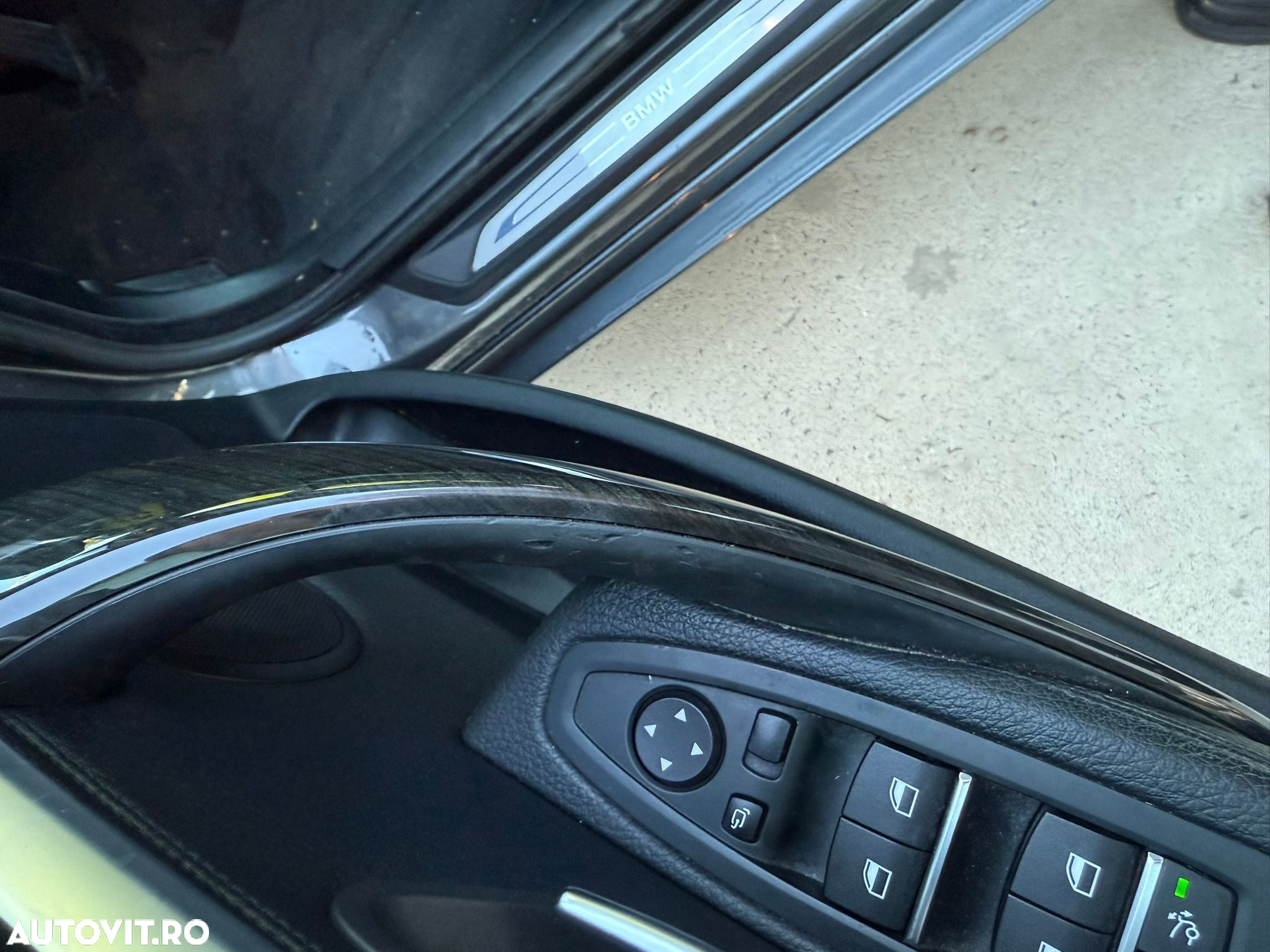 BMW Seria 3 320i GT xDrive AT - 10