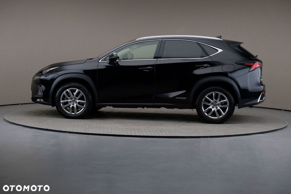 Lexus NX - 4