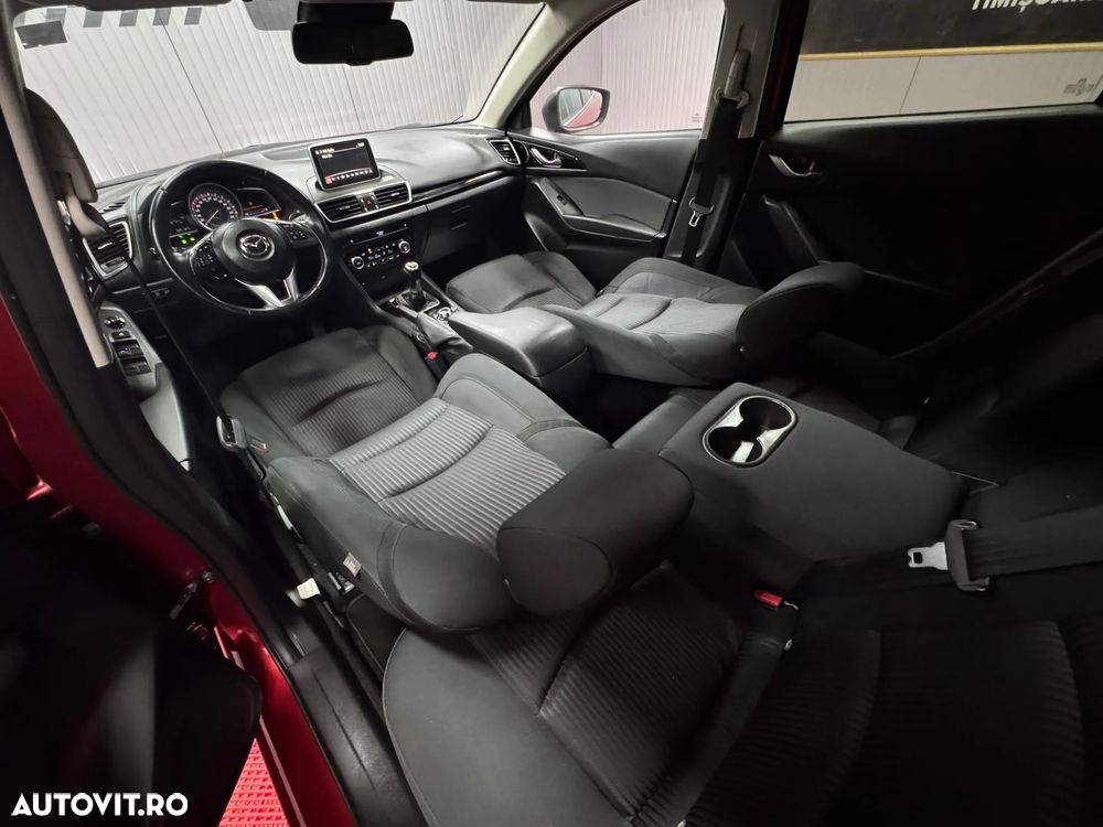 Mazda 3 - 13