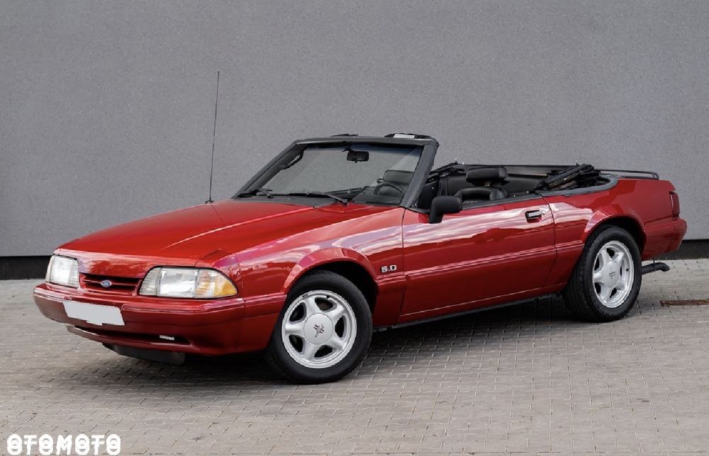 Ford Mustang - 6