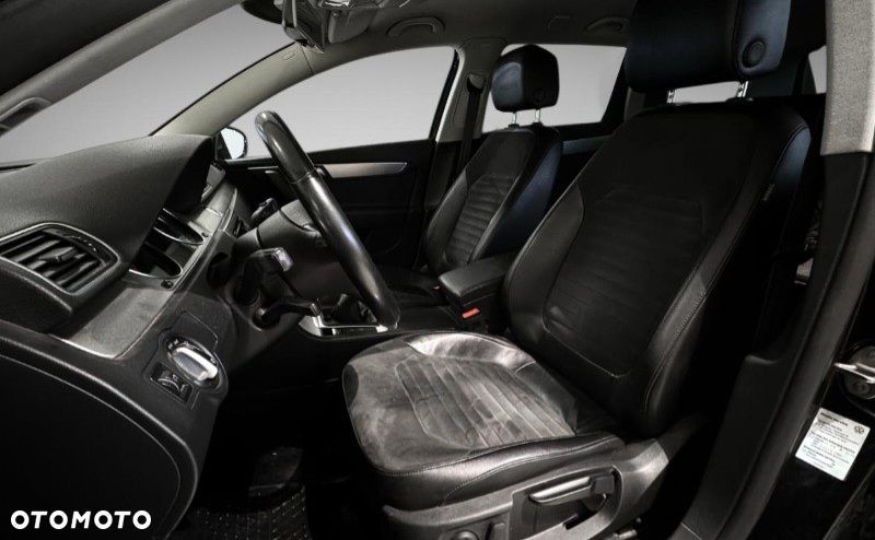 Volkswagen Passat 1.6 TDI DPF BlueMot Comfortline - 5