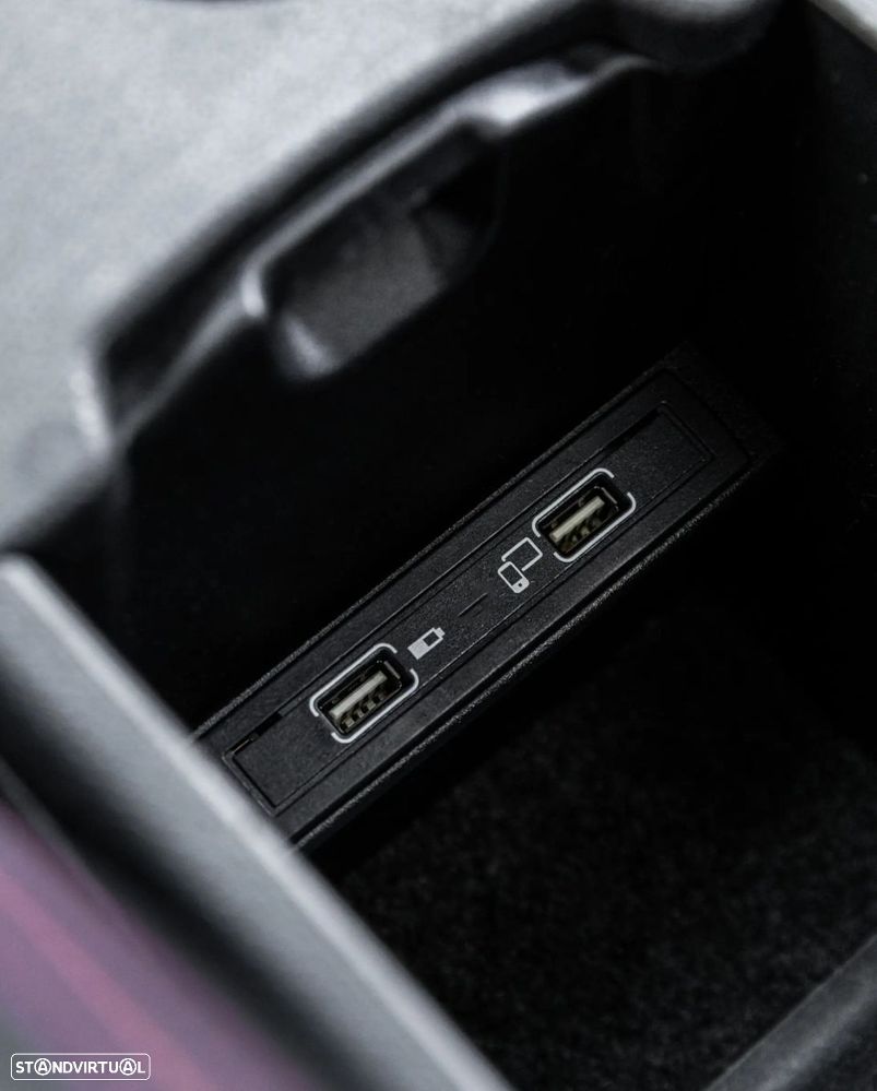 Mercedes-Benz CLA 45 AMG - 28