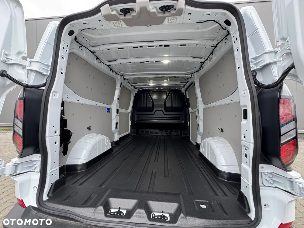 Ford Transit Custom - 5