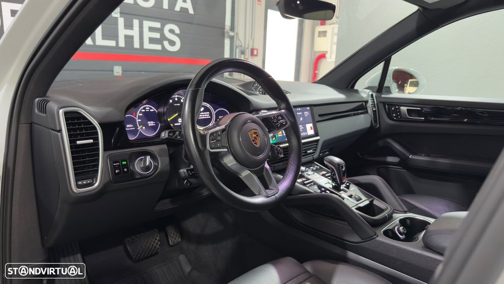 Porsche Cayenne E-Hybrid - 14