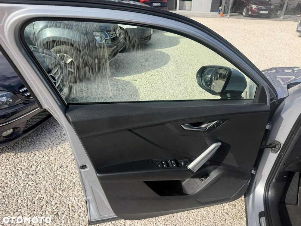 Audi Q2 35 TFSI S tronic - 16