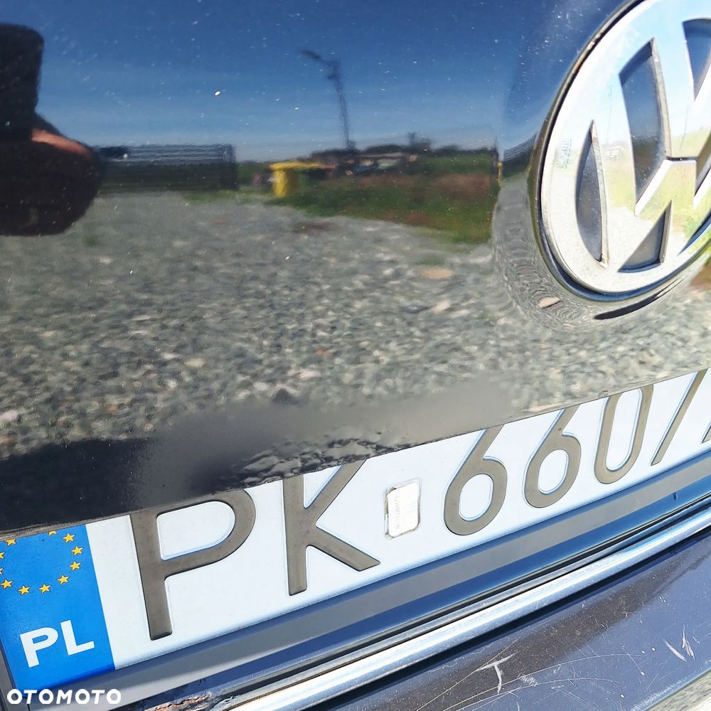 Volkswagen Passat 2.0 TDI DPF Comfortline - 19