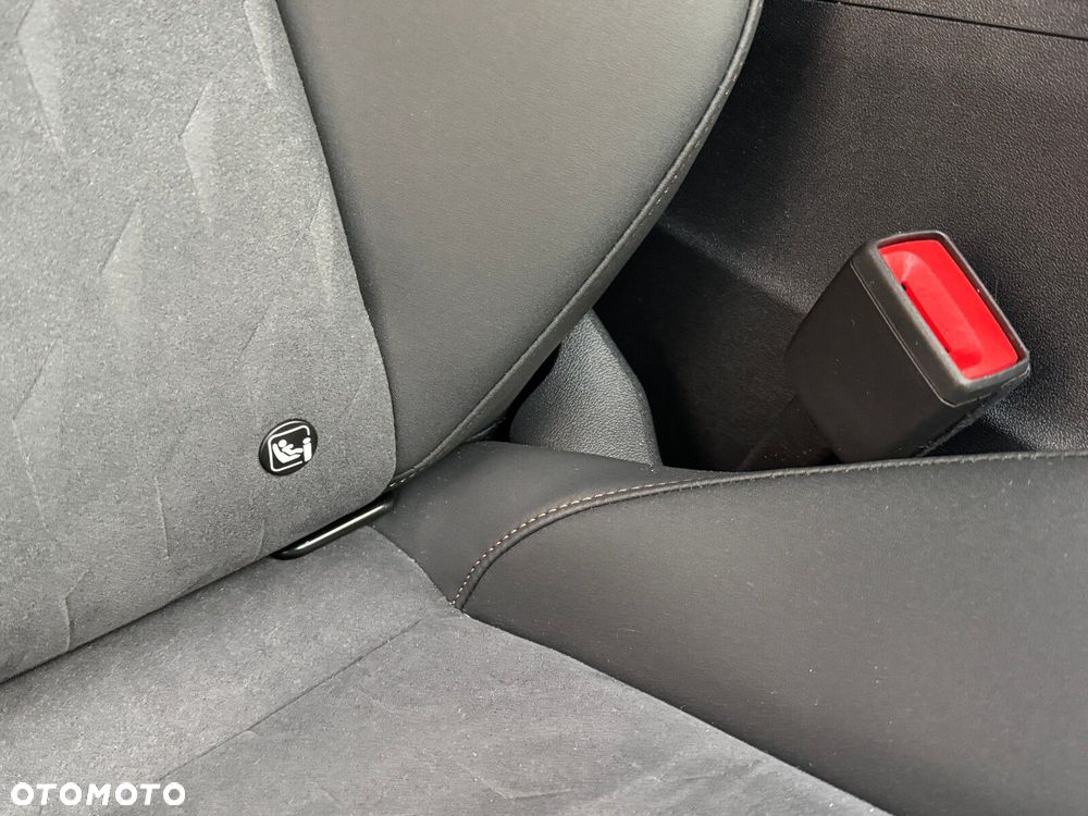 Cupra Terramar 1.5 eTSI mHEV Advantage Edition DSG - 35