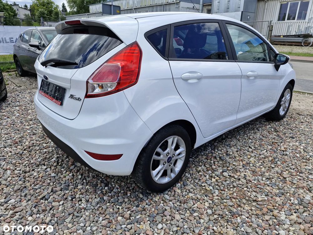 Ford Fiesta 1.25 SYNC Edition - 2