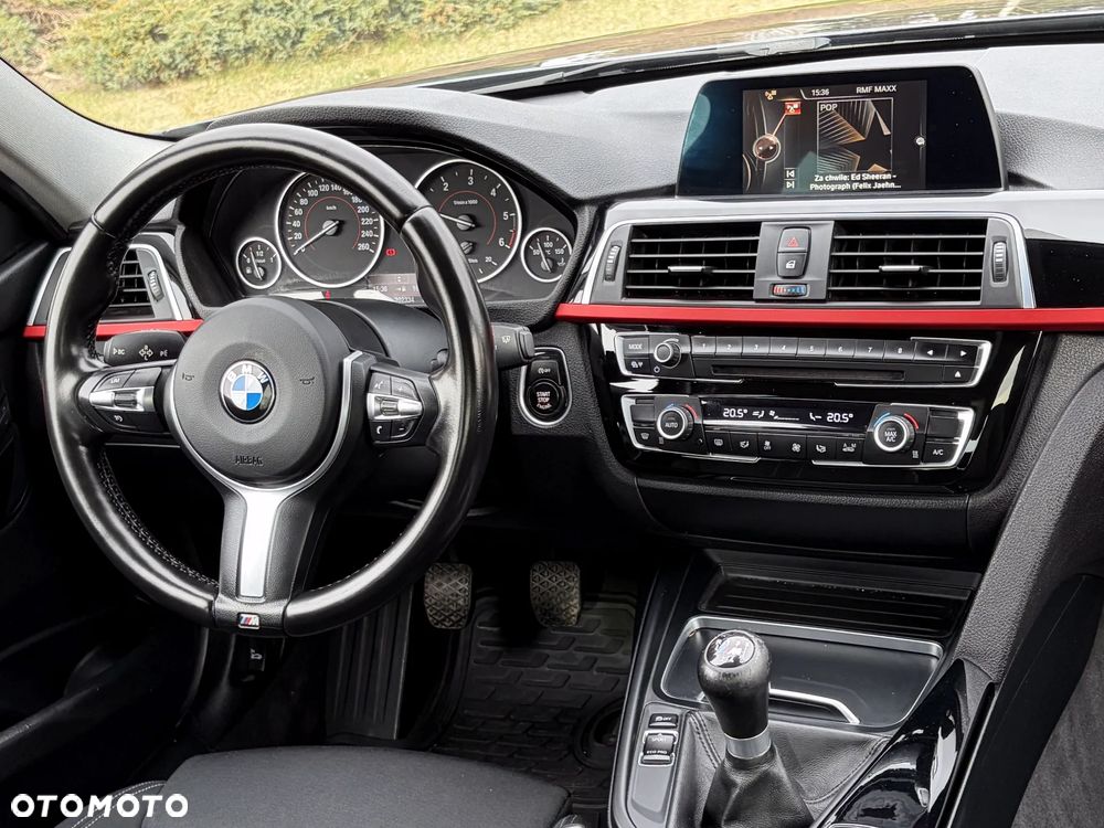 BMW Seria 3 318d Sport Line - 29