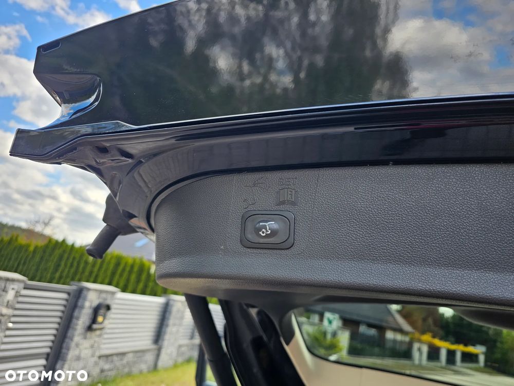 Ford Kuga 2.0 TDCi FWD Titanium - 17