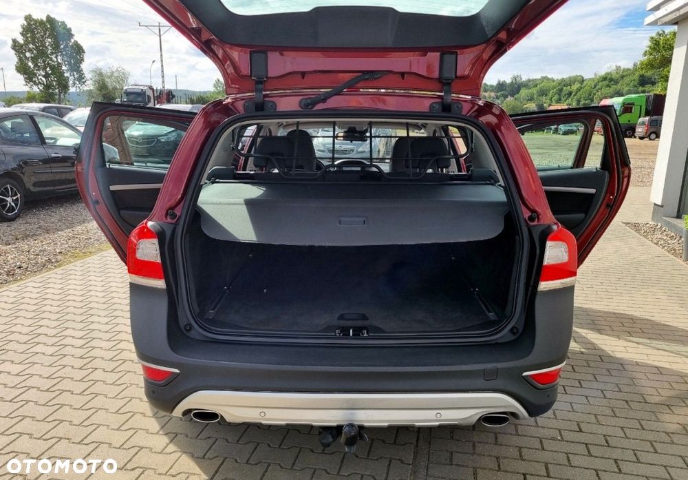 Volvo XC 70 - 25