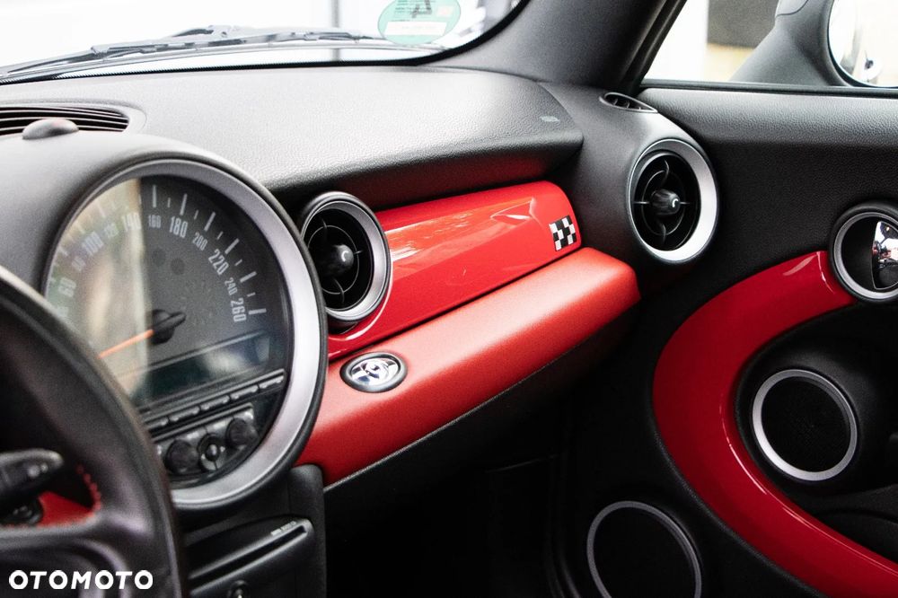 MINI John Cooper Works - 7