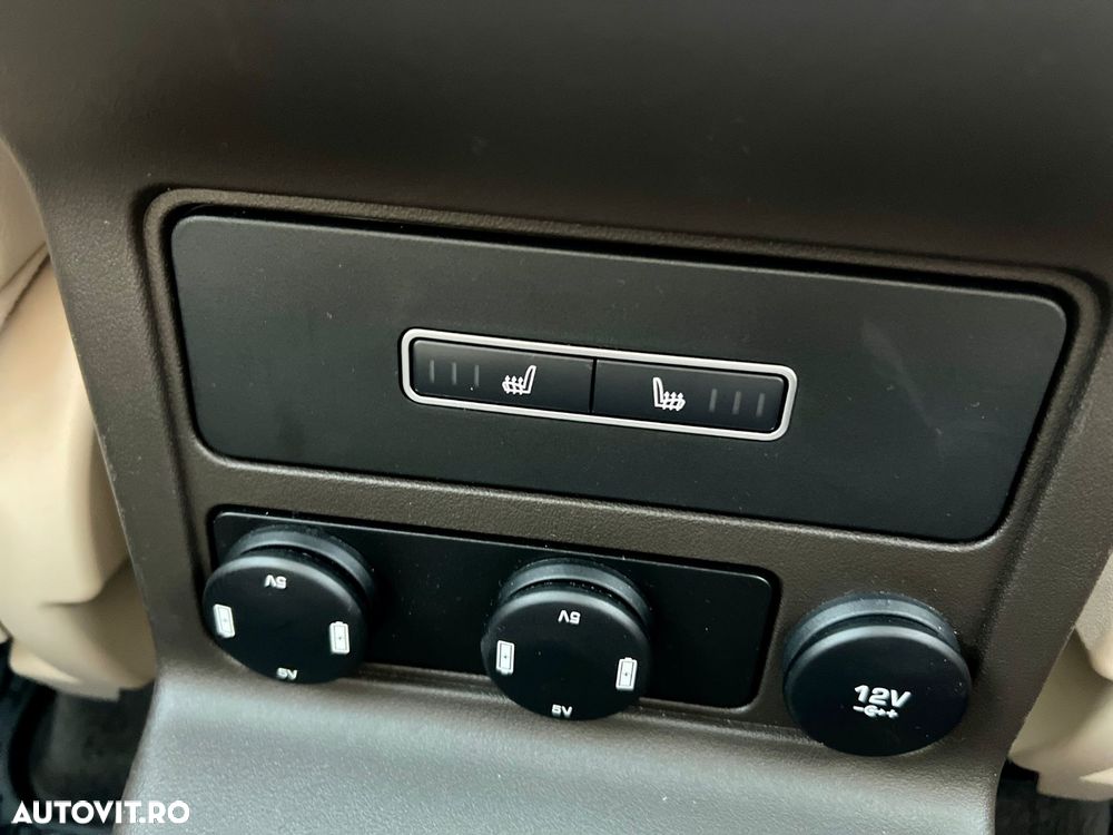 Jaguar F-Pace 20d AWD Prestige - 13