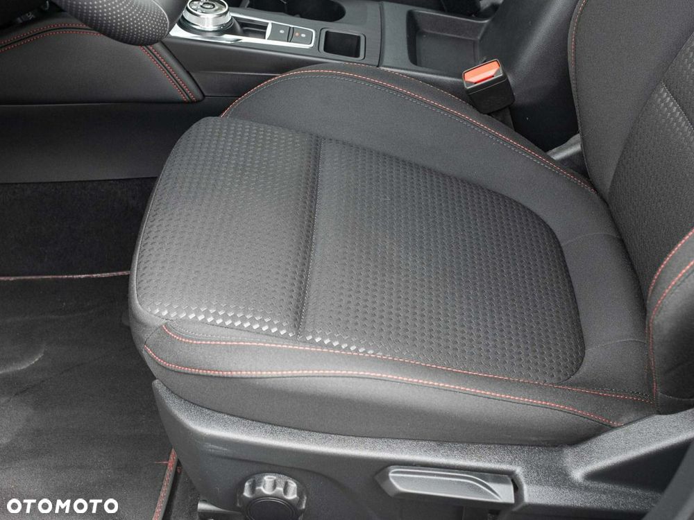 Ford Focus - 12