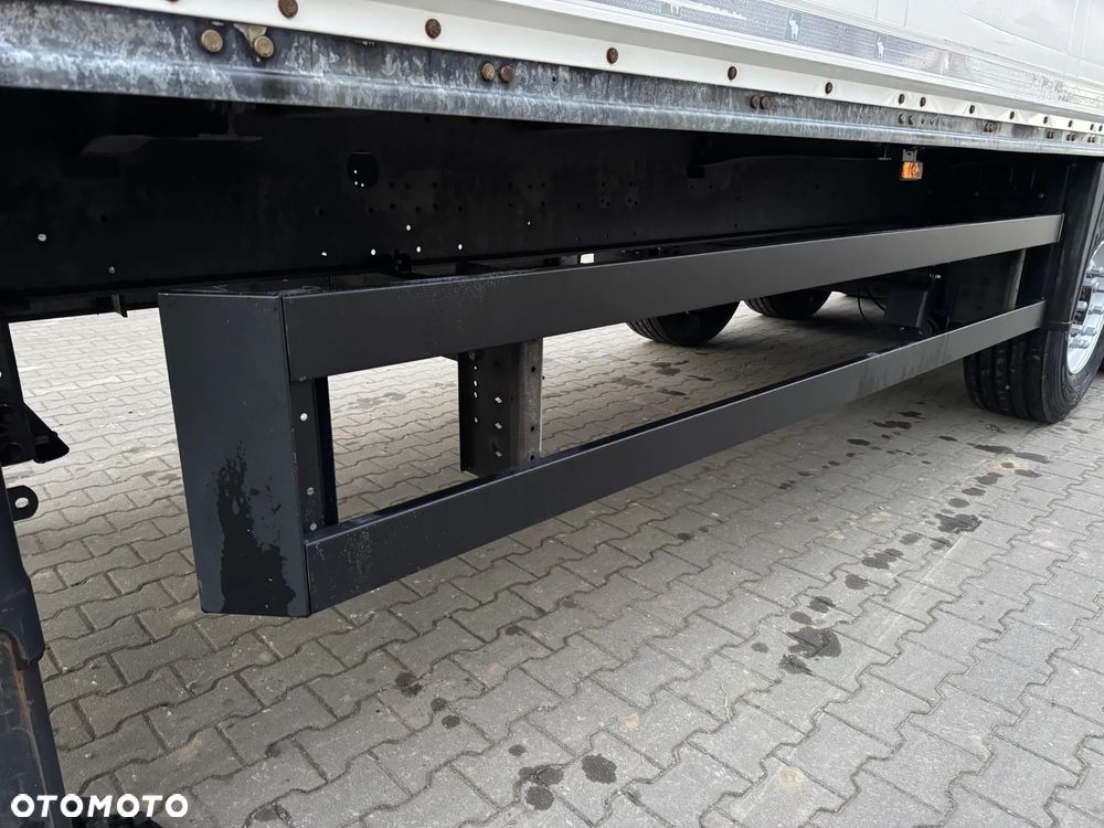 Schmitz Cargobull Izoterma , Doppelstock, oś podnoszona - 24