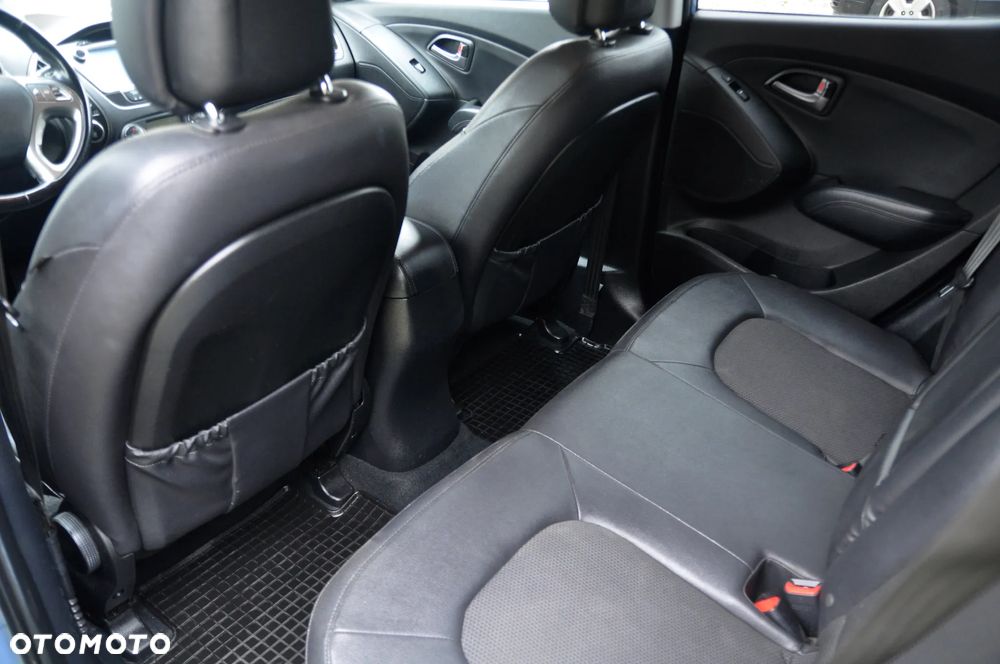 Hyundai ix35 1.7 CRDi 2WD Fifa World Cup Edition - 6