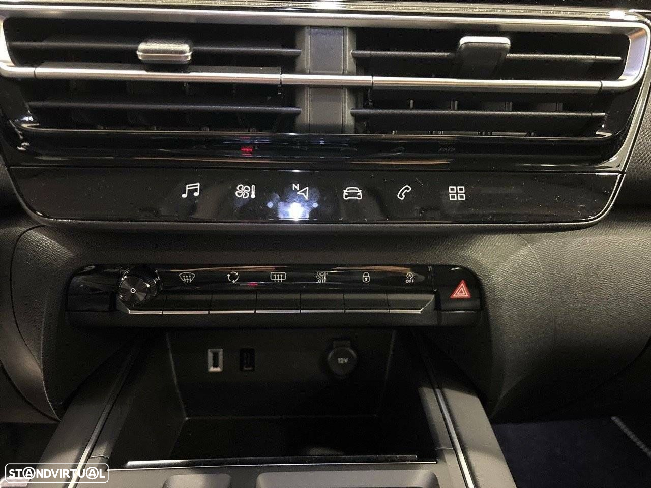 Citroën C5 Aircross 1.2 Hybrid Shine e-DSC6 - 19