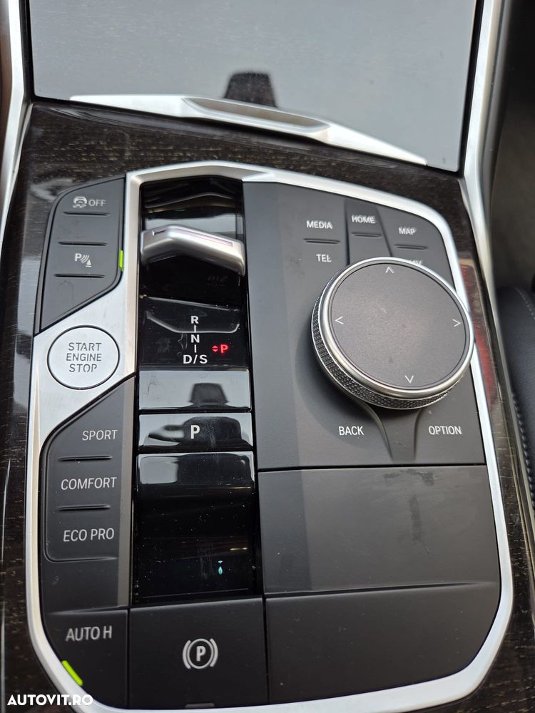 BMW Seria 3 320d xDrive AT Luxury Line - 14