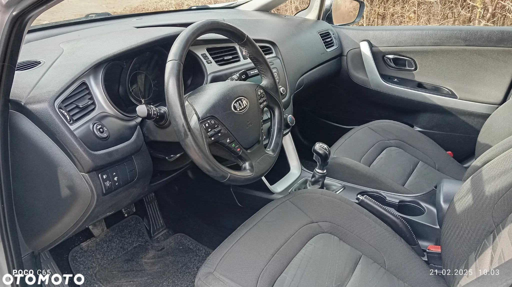 Kia Ceed - 9