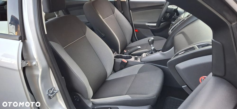 Ford Focus - 18
