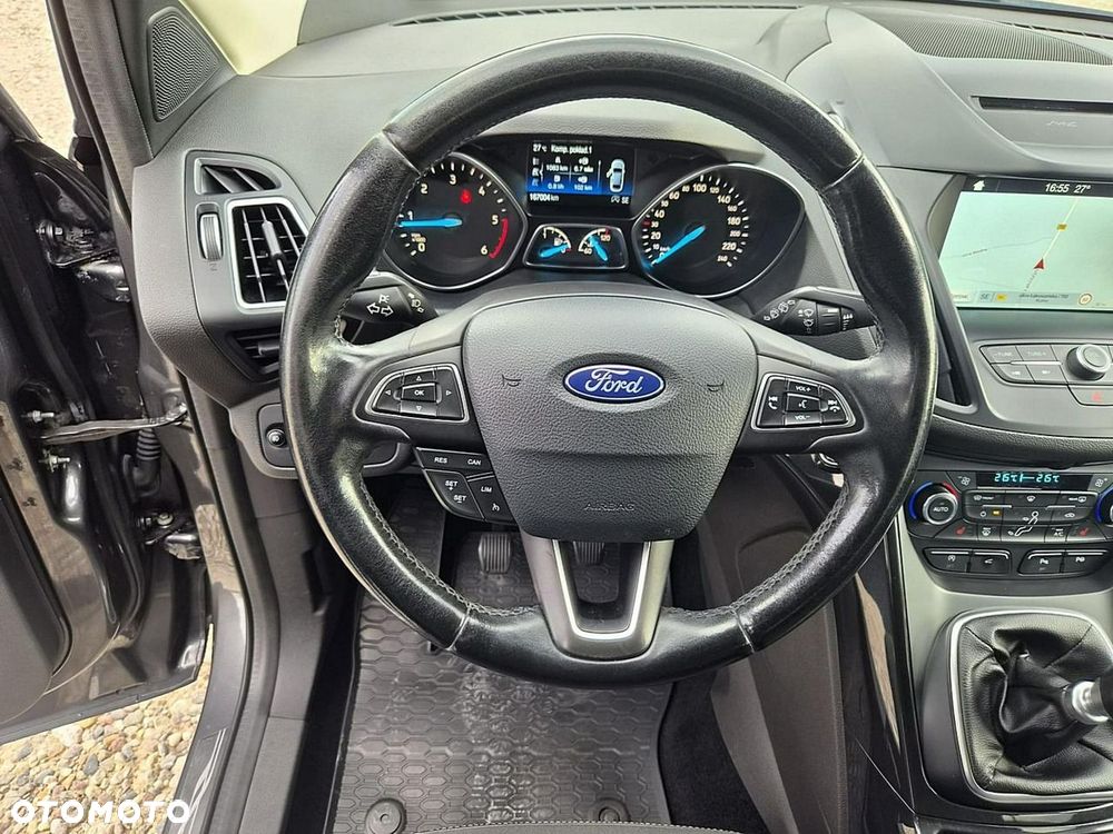 Ford Kuga - 12