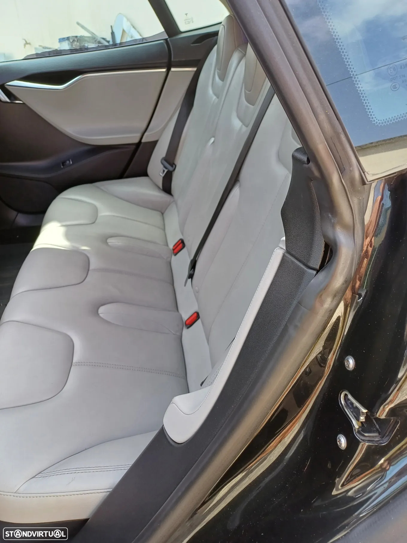 Tesla Model S Long Range AWD - 11