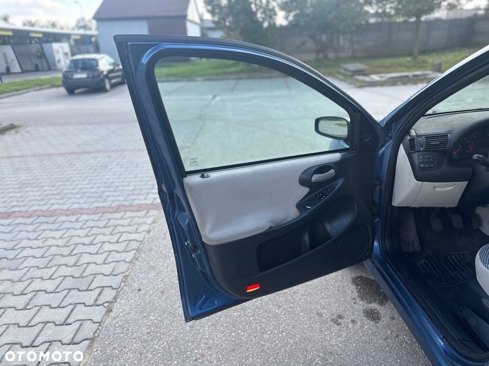 Fiat Stilo 1.6 16V Dynamic - 12