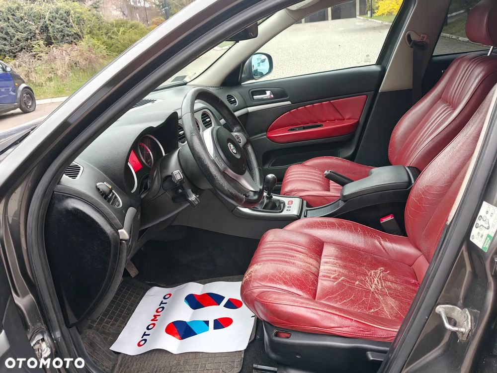 Alfa Romeo 159 1.9 JTDM 8V DPF - 10