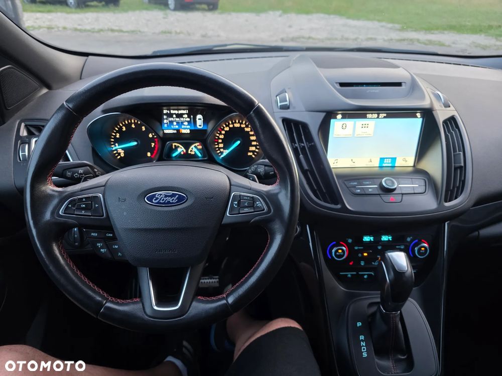 Ford Kuga 1.5 EcoBoost 4x4 ST-Line - 21