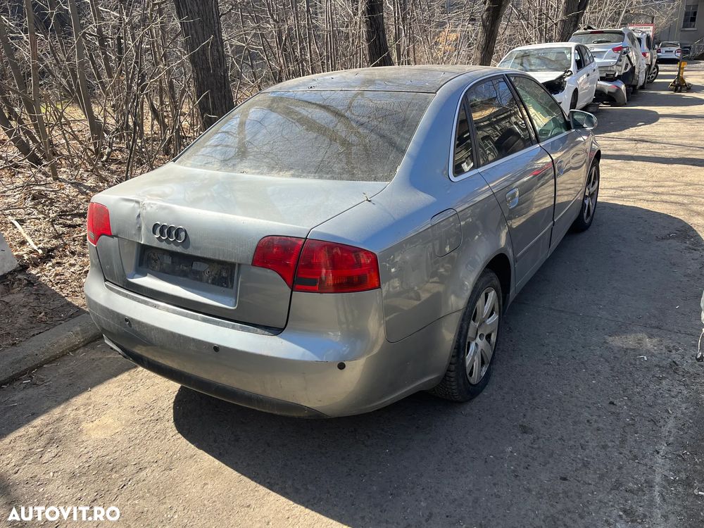 Dezmembrez Audi A4 B7 2.0 TDI 2006 gri inchis BLB - 9