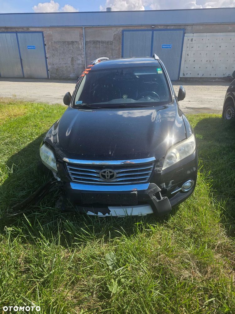 Toyota RAV4 - 2