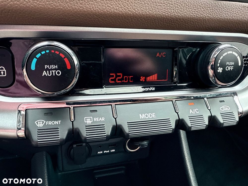 Kia Rio 1.4 Platinum Edition - 34