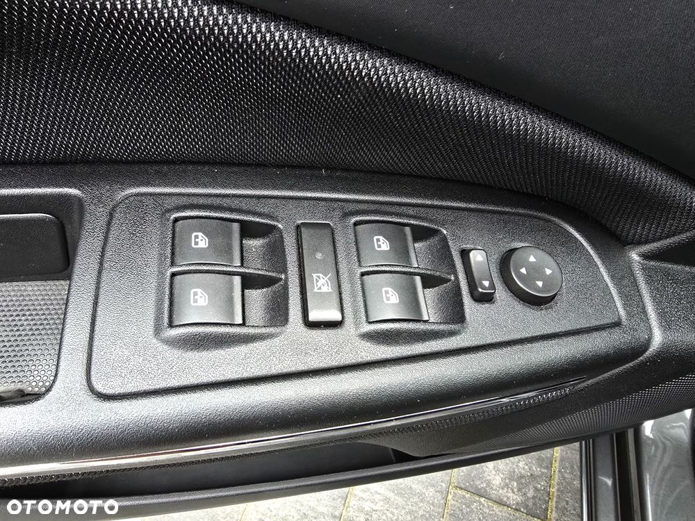 Fiat Bravo 1.4 T-JET 16V Dynamic - 29