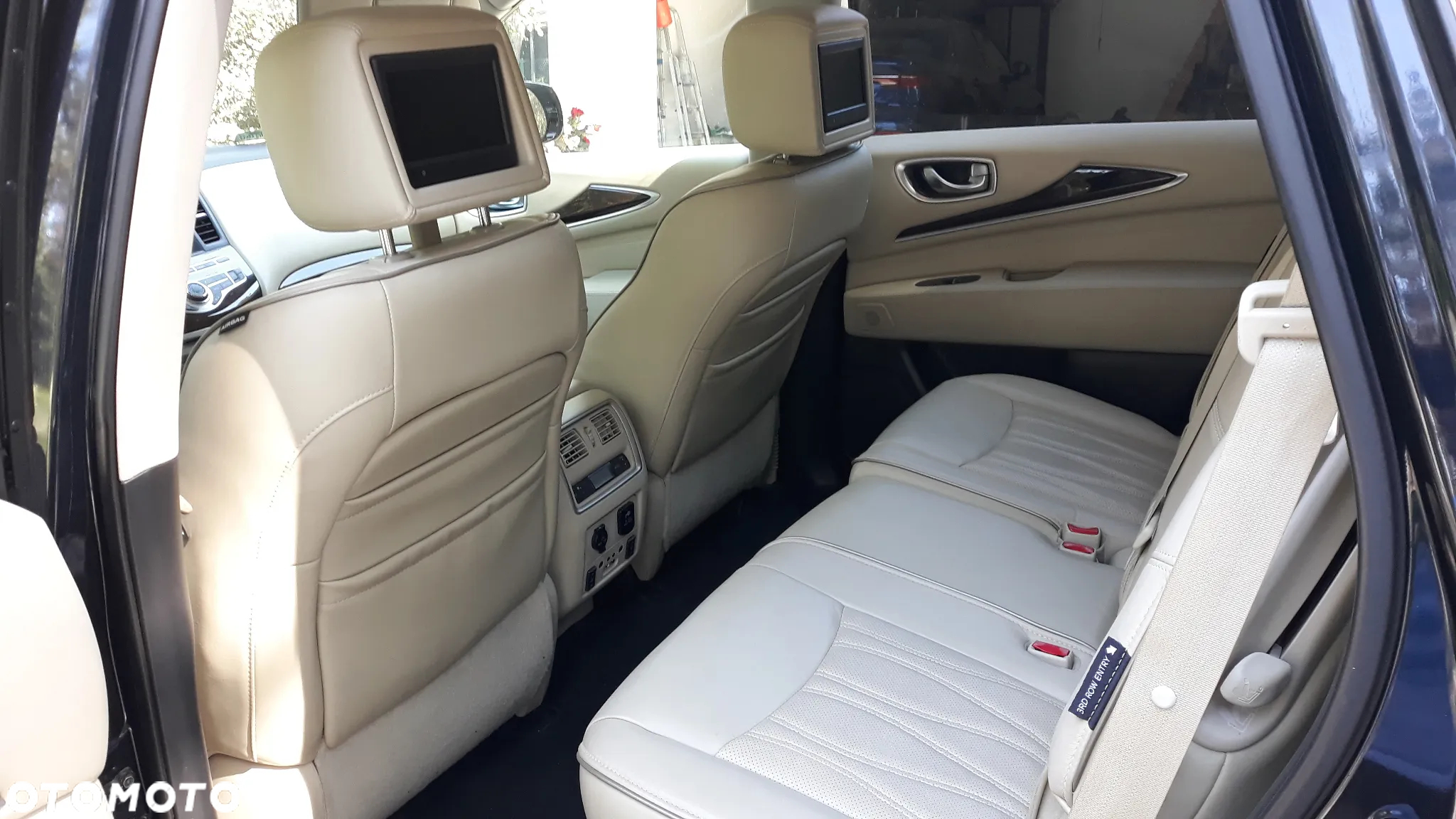 Infiniti QX60 3.5 Hi-Tech - 12