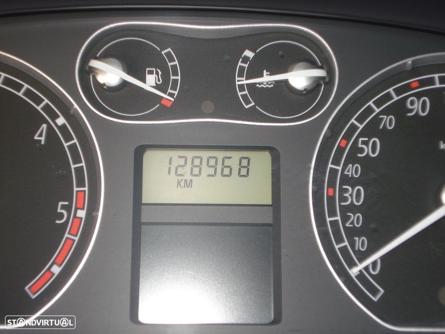 Renault Laguna Break 2.2 dCi FAP Privilege - 26