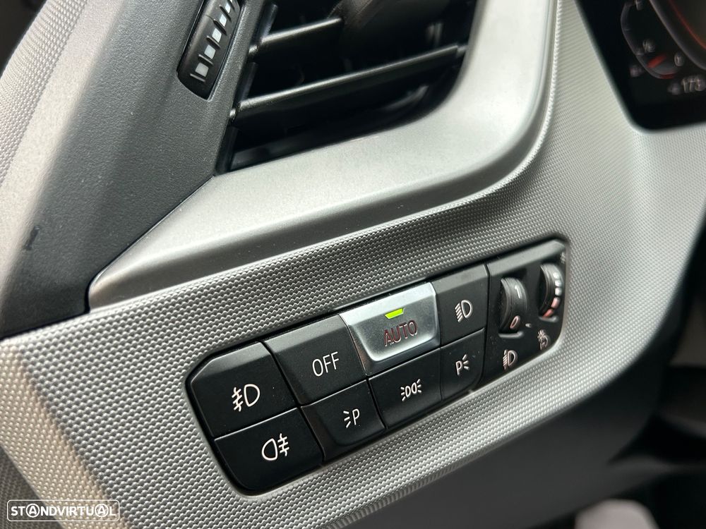 BMW 118 i Auto - 29