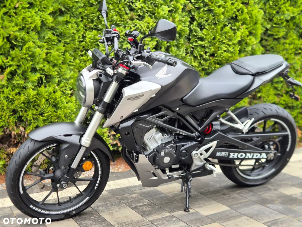 Honda CB - 4