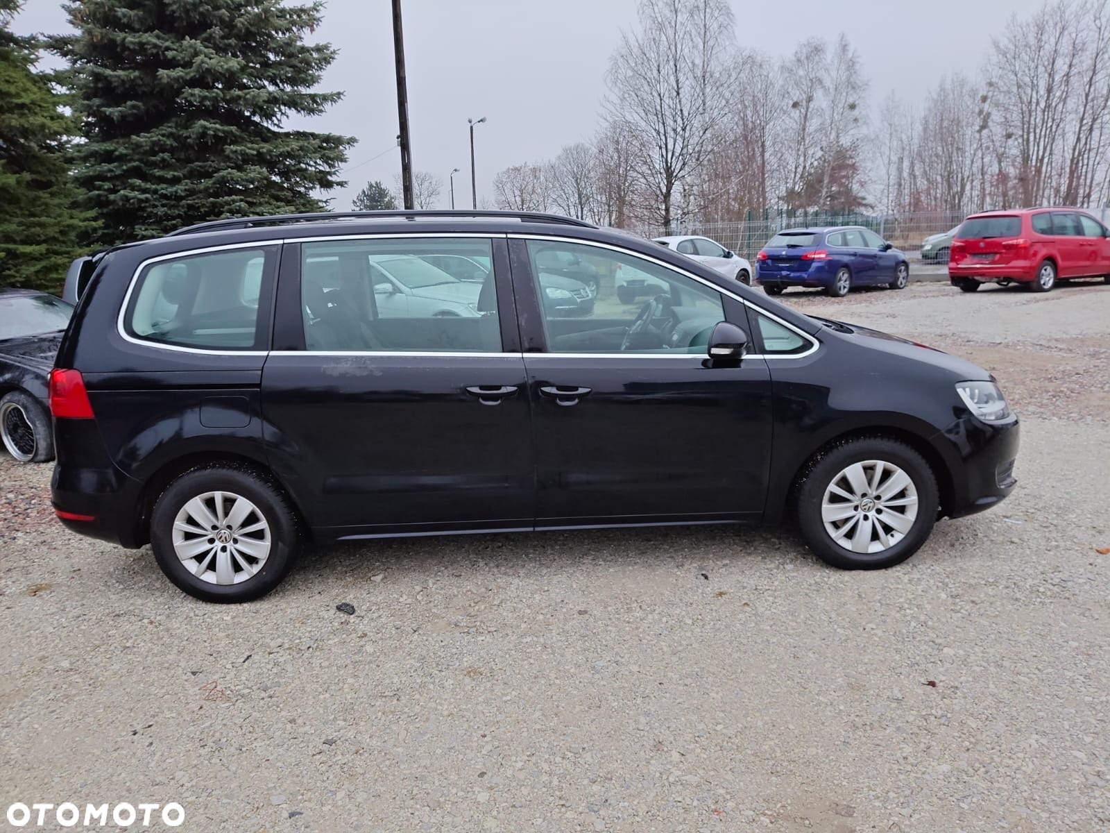 Volkswagen Sharan 2.0 TDI Comfortline - 8