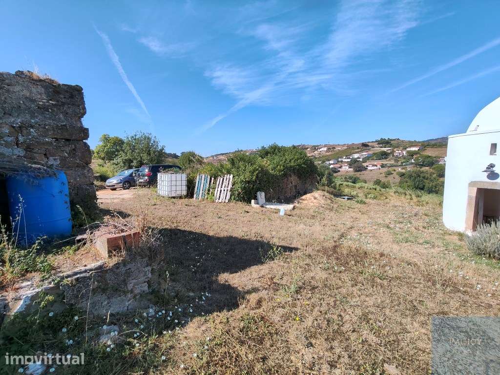 Terreno com Projeto Aprovado para Construção de 5 moradias em Arrud... - Grande imagem: 3/34