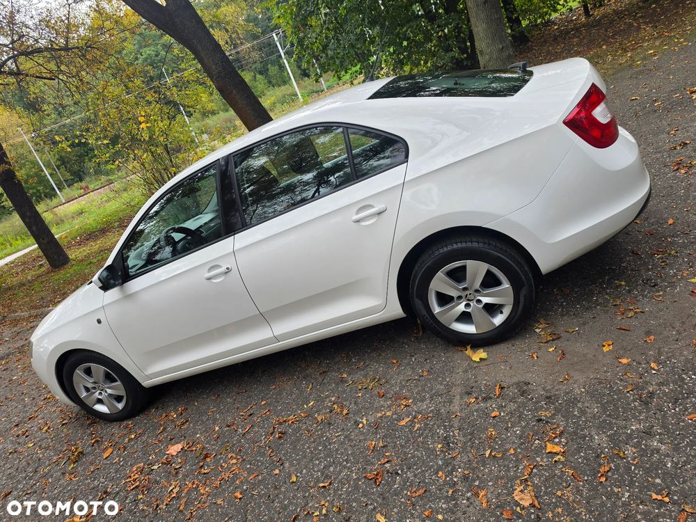 Skoda RAPID 1.2 TSI Style Plus - 4
