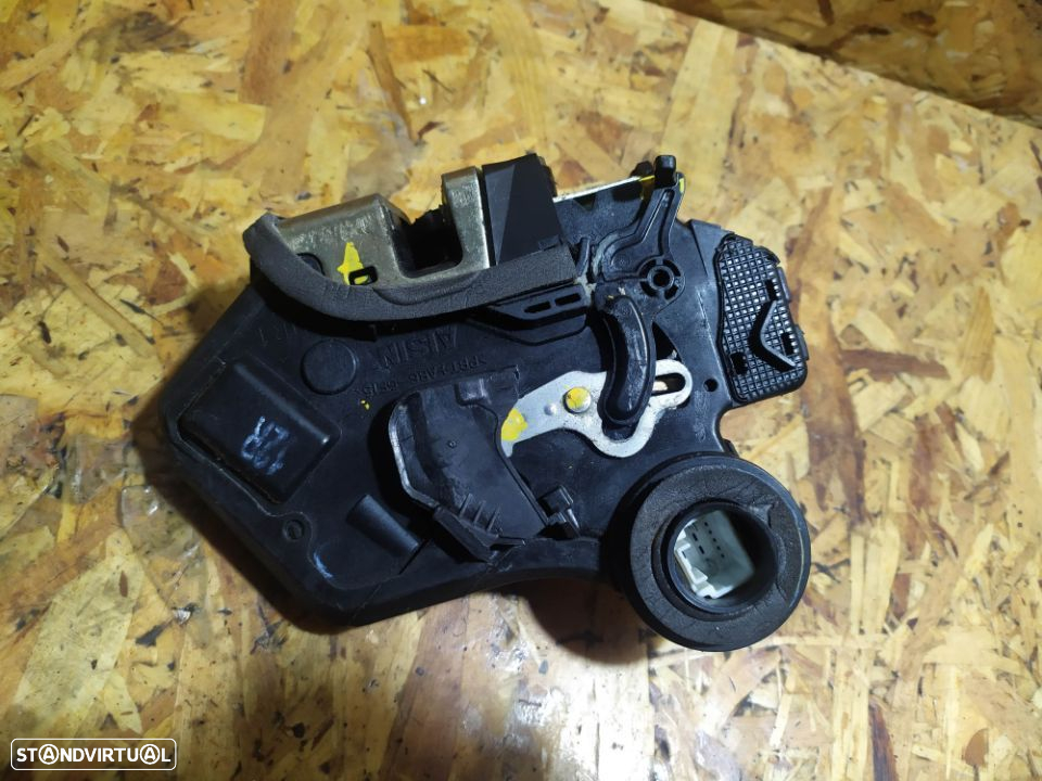 FECHO DA PORTA TOYOTA COROLLA VERSO AR10 04-08 - 5