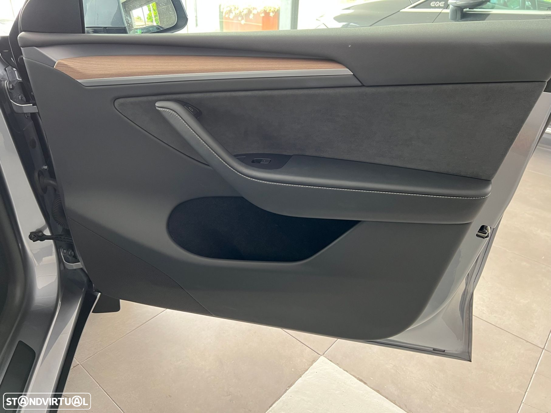 Tesla Model Y Long Range Tração Traseira - 26