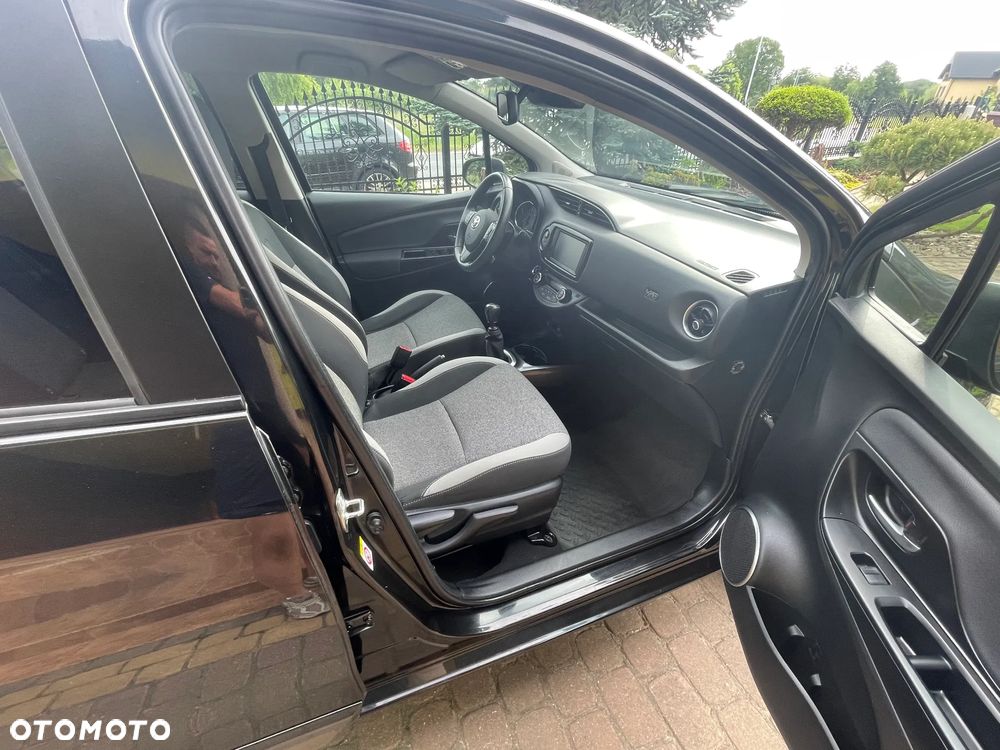 Toyota Yaris 1.5 20th Anniversary - 13