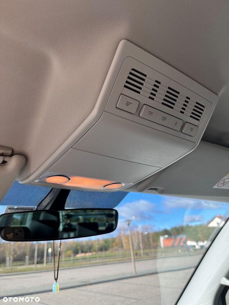 Volkswagen Multivan 2.0 TDI L1 Trendline - 16