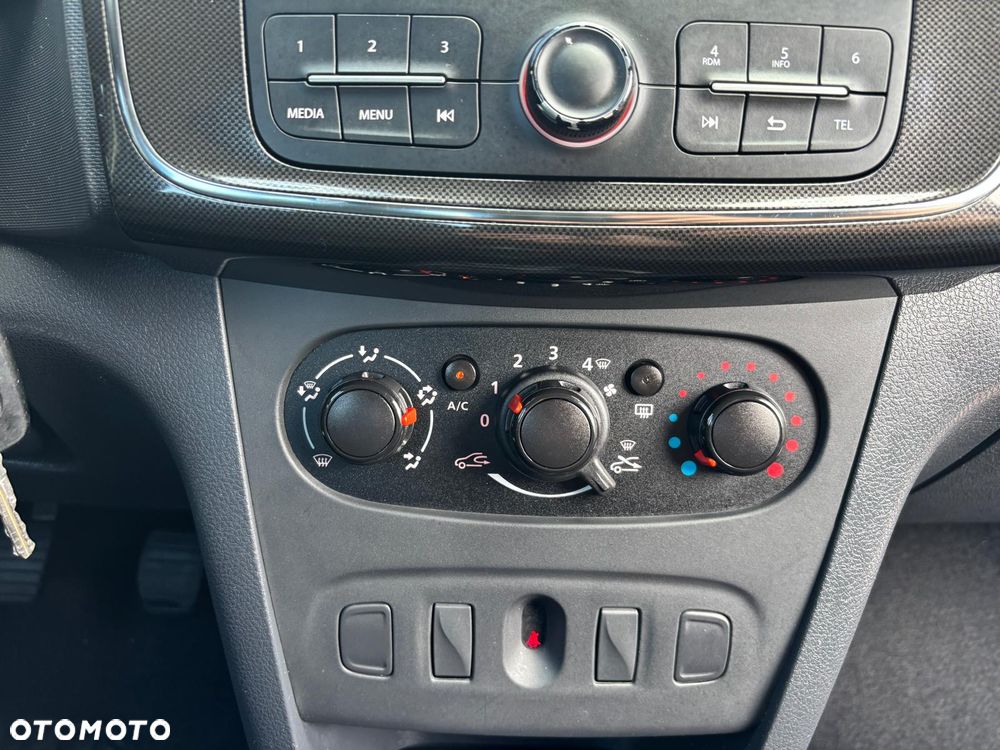 Dacia Sandero SCe 75 Comfort - 19